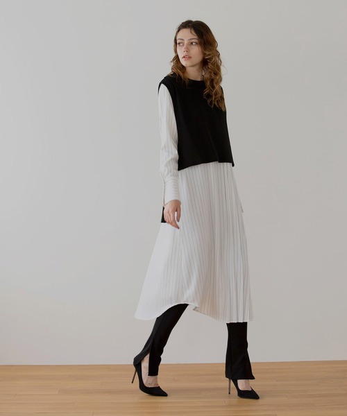 MIELI INVARIANT（ミエリインヴァリアント）の「Gilet Cover Shirt Dress（ワンピース・レディース・ホワイト/ブラック・FREE）」の10枚目の写真