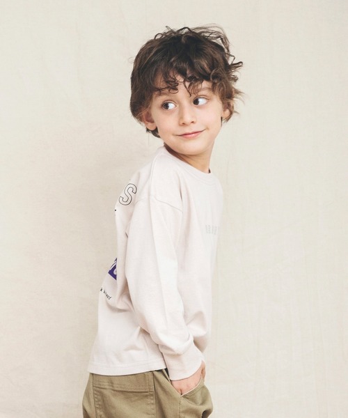 BRANSHES（ブランシェス）の「グラフィック長袖Tシャツ（Tシャツ/カットソー・キッズ・ブルーグレー/ブラック/アイボリー/チャコールグレー/ピンクベージュ/オフホワイト・130cm/150cm/120cm/110cm/140cm/100cm）」の20枚目の写真