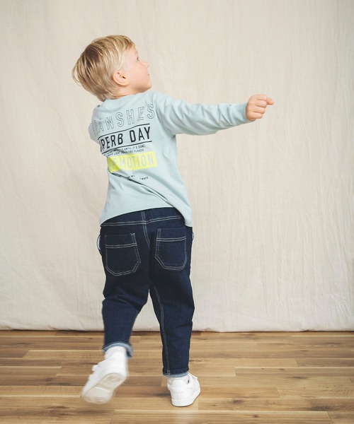 BRANSHES（ブランシェス）の「グラフィック長袖Tシャツ（Tシャツ/カットソー・キッズ・ブルーグレー/ブラック/アイボリー/チャコールグレー/ピンクベージュ/オフホワイト・130cm/150cm/120cm/110cm/140cm/100cm）」の16枚目の写真