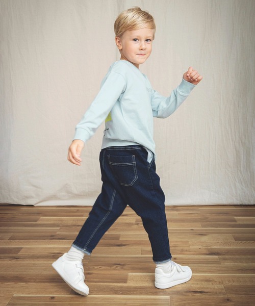 BRANSHES（ブランシェス）の「グラフィック長袖Tシャツ（Tシャツ/カットソー・キッズ・ブルーグレー/ブラック/アイボリー/チャコールグレー/ピンクベージュ/オフホワイト・130cm/150cm/120cm/110cm/140cm/100cm）」の12枚目の写真