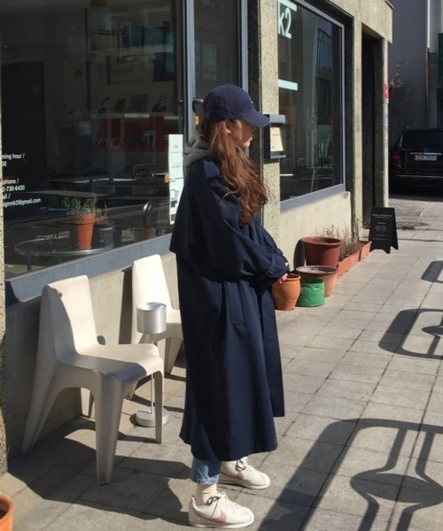 HALEY PESCA(ヘーリーペスカ)の「HALEY PESCA/オーバーサイズ ロングトレンチコート(トレンチコート・レディース・ベージュ/ネイビー・SMALL/MEDIUM/LARGE)」の2枚目の写真