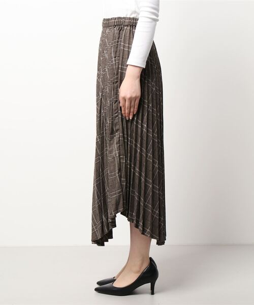 HONEYSUCKLE ROSE（ハニーサックルローズ）の「【HONEYSUCKLE ROSE】イレヘムプリーツスカート（スカート・レディース・チャコールグレー×ブラック/ベージュ/ブラウン・L/M）」の7枚目の写真