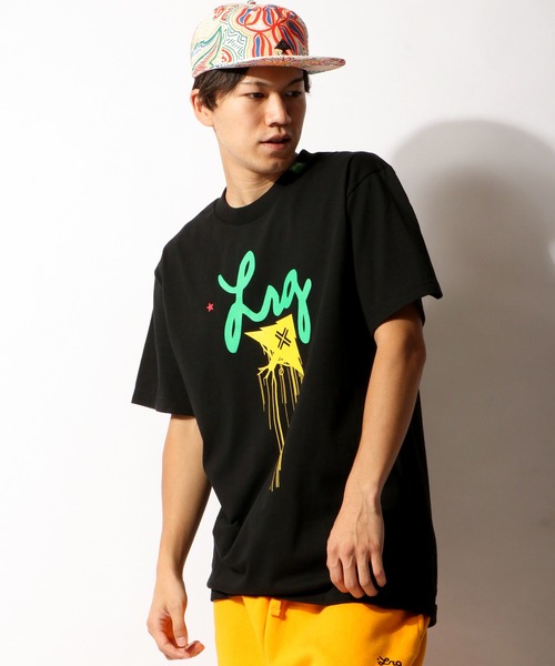 LRG（エルアールジー）の「LRG プリントTシャツ（Tシャツ/カットソー・メンズ・グレー/ブラック系その他2/ブラック/サーモンピンク/ブラック系その他/レッド/グリーン・M/2XL/L/XL）」の3枚目の写真