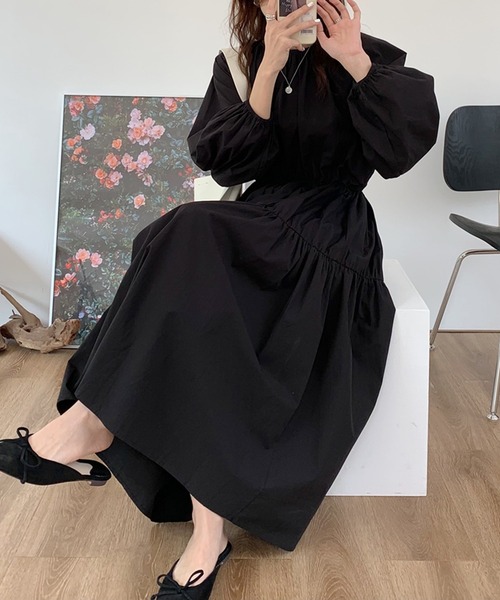 Doula Doula(ドゥーラドゥーラ)の「ギャザーティアードワンピース(ワンピース・レディース・ホワイト/ブラック/ベージュ・FREE)」の13枚目の写真