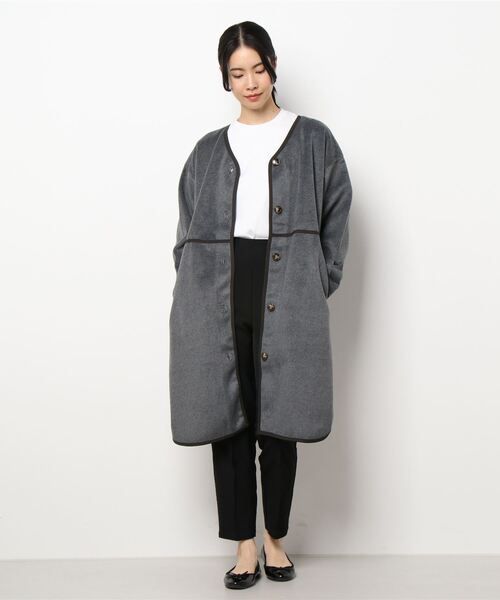 Lugnoncure（ルノンキュール）の「カットメルトンロングコート（ノーカラーコート・レディース・ベージュ/ブラウン/チャコール・ﾌﾘ-）」の9枚目の写真