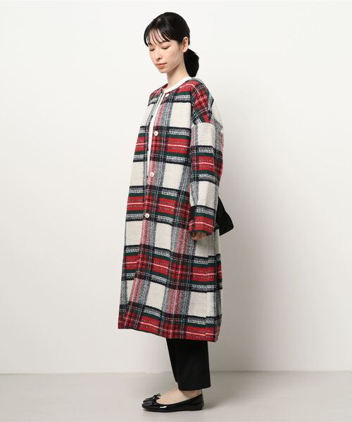 zootie（ズーティー）の「オリジナルチェック柄 ウール混 バックベルト ノーカラーコート（ノーカラーコート・レディース・チェック・フリー）」の6枚目の写真