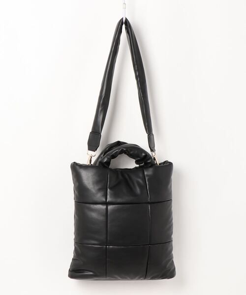 CACHELLIE（カシェリエ）の「【CACHELLIE】キルティング風ハンドバッグ（ハンドバッグ・レディース・オフホワイト/オレンジ系その他/ブラック・FREE）」の4枚目の写真