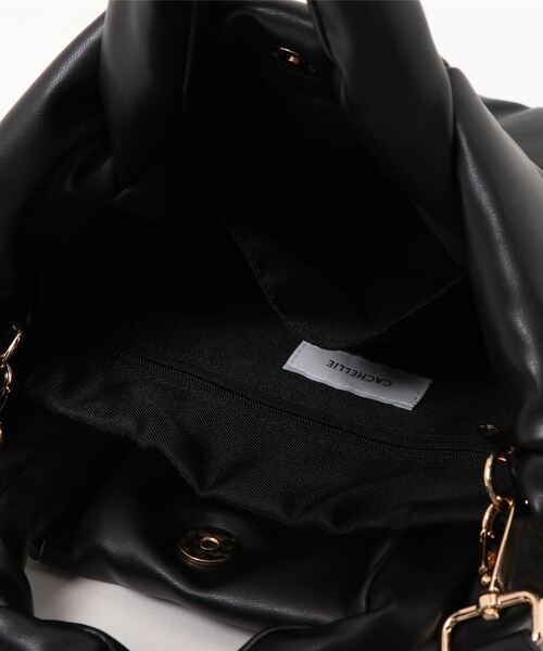 CACHELLIE（カシェリエ）の「【CACHELLIE】キルティング風ハンドバッグ（ハンドバッグ・レディース・オフホワイト/オレンジ系その他/ブラック・FREE）」の5枚目の写真