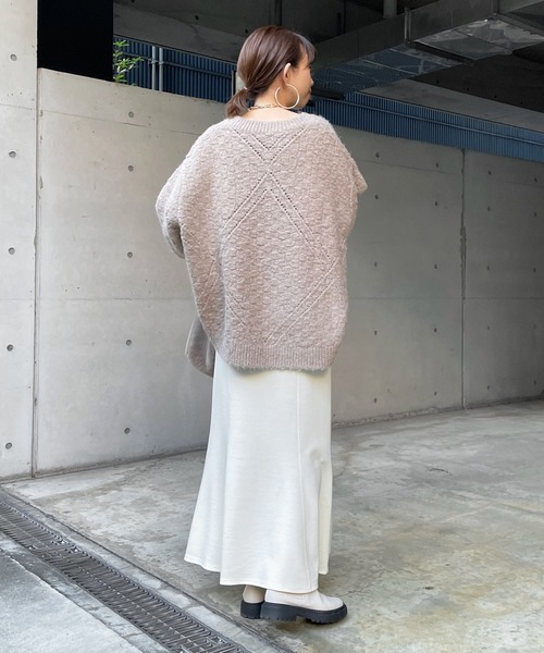 DouDou(ドゥドゥ)の「柄編みVネックプルオーバー(ニット/セーター・レディース・ベージュ/オフホワイト・FREE)」の21枚目の写真