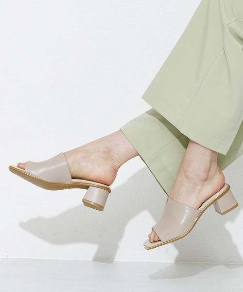 HIMIKO（ヒミコ）の「【HIMIKO】ミュールサンダル/621225（サンダル・レディース・ブラック/ベージュ/ピンク/アイボリー・22.5cm/23.5cm/24.5cm/23.0cm/24.0cm/25.0cm/22.0cm/25.5cm/21.5cm）」の4枚目の写真