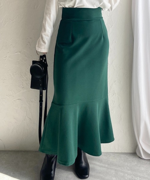 She's Closet(シーズクローゼット)の「ハイウエスト裾フレアロングマーメイドスカート(スカート・レディース・ブラック/グリーン/ピンク/レッド/グレイッシュベージュ/ブルー・FREE)」の4枚目の写真