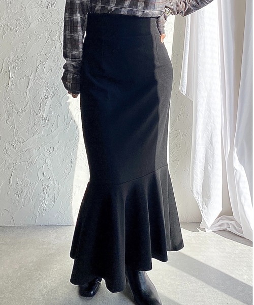 She's Closet(シーズクローゼット)の「ハイウエスト裾フレアロングマーメイドスカート(スカート・レディース・ブラック/グリーン/ピンク/レッド/グレイッシュベージュ/ブルー・FREE)」の2枚目の写真
