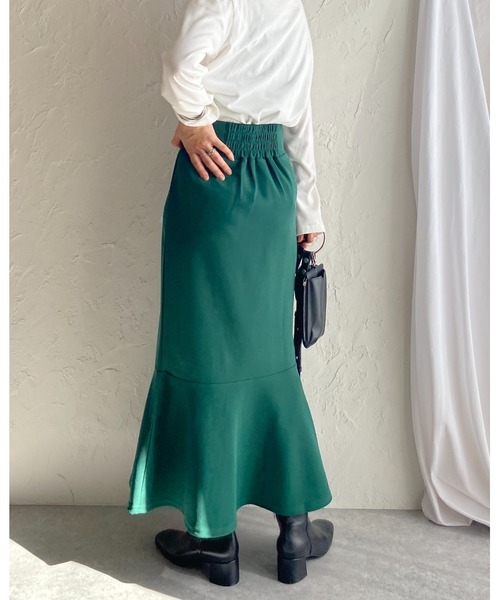 She's Closet(シーズクローゼット)の「ハイウエスト裾フレアロングマーメイドスカート(スカート・レディース・ブラック/グリーン/ピンク/レッド/グレイッシュベージュ/ブルー・FREE)」の15枚目の写真