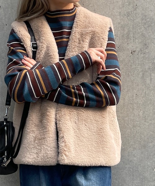 w closet（ダブルクローゼット）の「ハイネックリブニット（ニット/セーター・レディース・スミクロ/オフホワイト/ミント/ホワイト系その他/ピンク/サックスブルー/ブラック・FREE）」の5枚目の写真