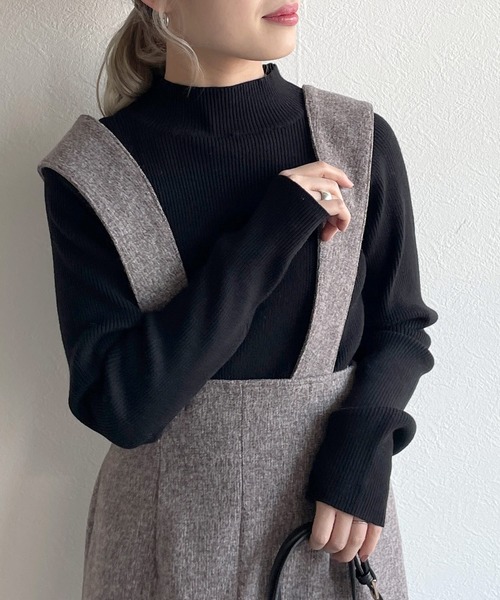 w closet（ダブルクローゼット）の「ハイネックリブニット（ニット/セーター・レディース・スミクロ/オフホワイト/ミント/ホワイト系その他/ピンク/サックスブルー/ブラック・FREE）」の4枚目の写真