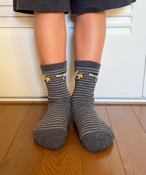 SHIZUTA（シズタ）の「SZT:靴下 キッズ ボーイスソックス 3足セット（ソックス/靴下・キッズ・ネイビー/グレー/グリーン/ベージュ・S/M）」の11枚目の写真
