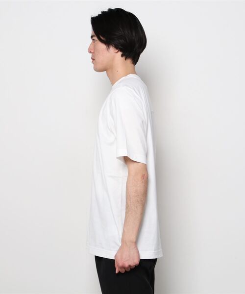 Y-3(ワイスリー)の「U CH1 COMMERATIVE SS TEE(Tシャツ/カットソー・メンズ・ライトホワイト・SMALL/MEDIUM/LARGE/X-LARGE/XX-LARGE/X-SMALL/XX-SMALL)」の9枚目の写真