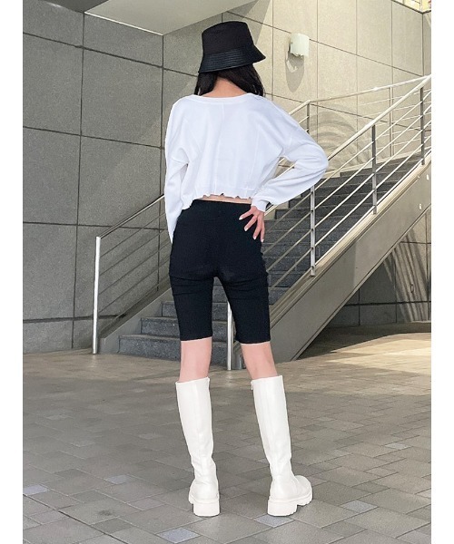 ENVYM(アンビー)の「ブロークンショートカーデTOPS(カーディガン/ボレロ・レディース・ピンク/ホワイト/ブラック・FREE)」の11枚目の写真