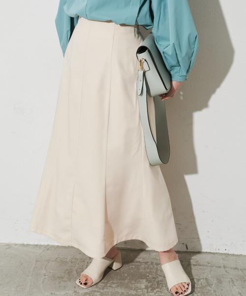 Aunt Marie's(アントマリーズ)の「ベーシックフレアロングスカート(スカート・レディース・アイボリー/グリーン/ブラック/パープル・FREE)」の8枚目の写真