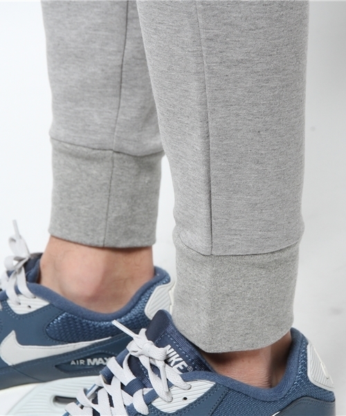 NIKE（ナイキ）の「NIKE / テック フリース パンツ（その他パンツ・メンズ・グレー/ブラック・LARGE/SMALL/MEDIUM）」の15枚目の写真