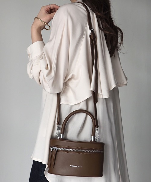 Riberry（リベリー）の「ミニバニティバッグ（ハンドバッグ・レディース・ブラック/ブラウン/グレー/グリーン・FREE）」の12枚目の写真