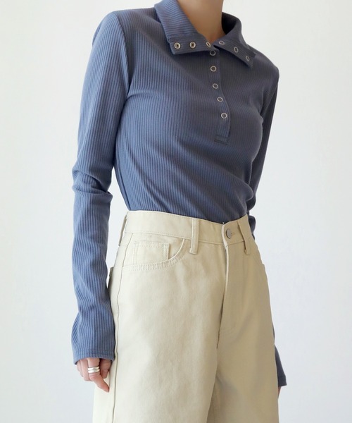 UNE MANSION（ユヌマンション）の「[UNE ORIGINAL] 【9カラー展開】コットンスナップTシャツ（Tシャツ/カットソー・レディース・アイボリー/ブラック/ブラウン/ミント/ライトグレー/ブルー/ピンク系その他/ベージュ/クリーム・FREE）」の22枚目の写真