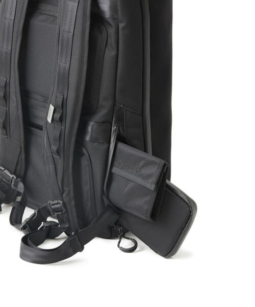 beruf baggage（ベルーフバゲッジ）の「【beruf baggage / ベルーフ バゲッジ】URBAN EX-DR16 バックパック 16L brf-GR15-DR（バックパック/リュック・メンズ・オリーブ/ネイビー/ブラック・FREE）」の7枚目の写真