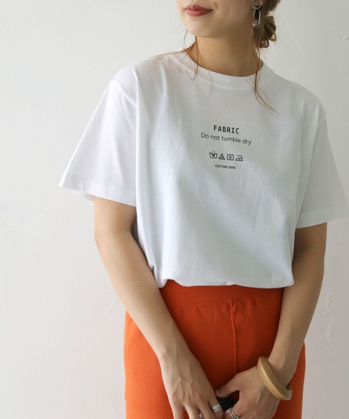 HER CLOSET(ハークローゼット)の「【shemoshelly】5.6オンスユニークランドリーロゴTシャツ(Tシャツ/カットソー・レディース・ホワイト/ブラック・S/M/L)」の13枚目の写真