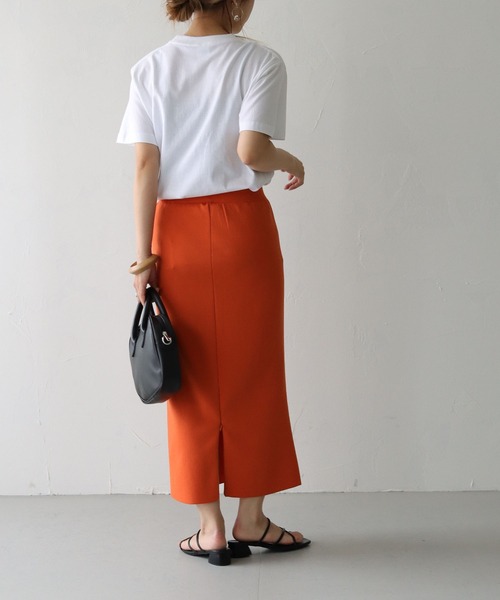 HER CLOSET(ハークローゼット)の「【shemoshelly】5.6オンスユニークランドリーロゴTシャツ(Tシャツ/カットソー・レディース・ホワイト/ブラック・S/M/L)」の7枚目の写真