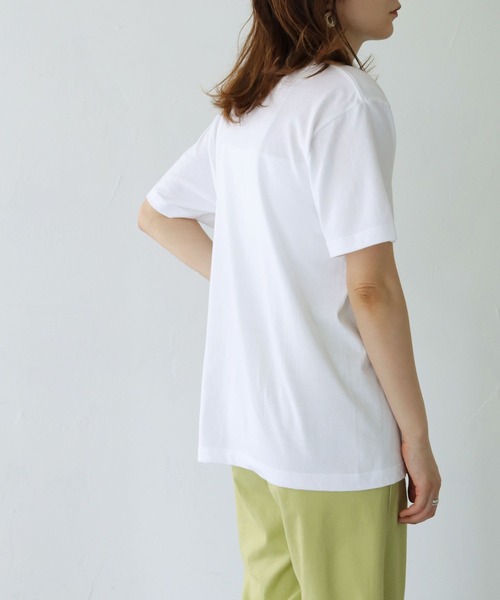 HER CLOSET(ハークローゼット)の「【shemoshelly】5.6オンスユニークランドリーロゴTシャツ(Tシャツ/カットソー・レディース・ホワイト/ブラック・S/M/L)」の20枚目の写真
