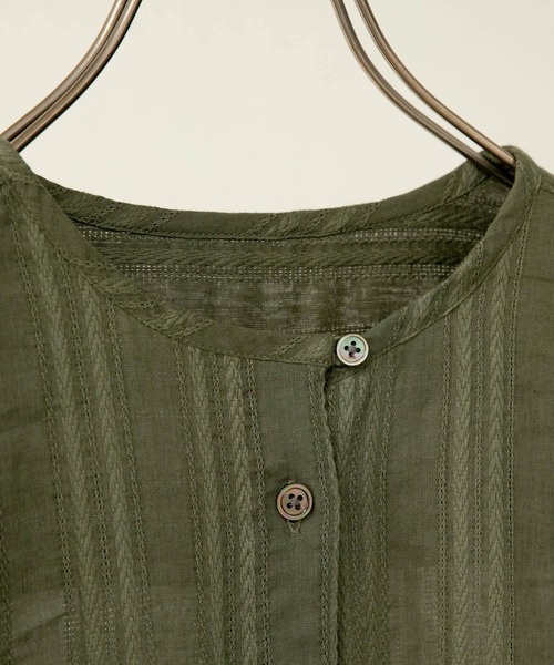 FORK&SPOON（フォークアンドスプーン）の「FORK&SPOON　カラミストライプシャツワンピース（ワンピース・レディース・カーキ/オフホワイト/ブラック・1）」の13枚目の写真