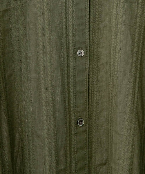 FORK&SPOON（フォークアンドスプーン）の「FORK&SPOON　カラミストライプシャツワンピース（ワンピース・レディース・カーキ/オフホワイト/ブラック・1）」の14枚目の写真