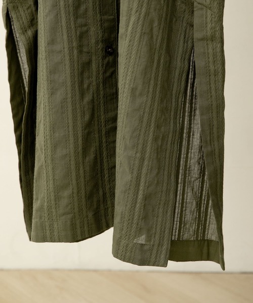 FORK&SPOON（フォークアンドスプーン）の「FORK&SPOON　カラミストライプシャツワンピース（ワンピース・レディース・カーキ/オフホワイト/ブラック・1）」の16枚目の写真