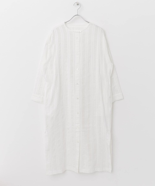 FORK&SPOON（フォークアンドスプーン）の「FORK&SPOON　カラミストライプシャツワンピース（ワンピース・レディース・カーキ/オフホワイト/ブラック・1）」の21枚目の写真