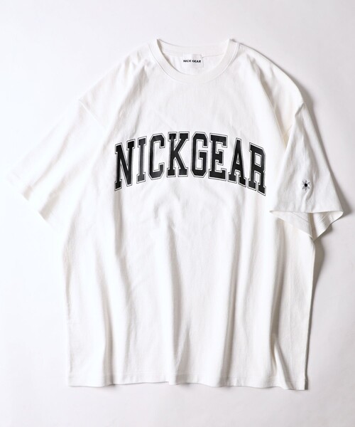 Firsthand(ファーストハンド)の「NICK GEAR/ニックギア SP ARCH LOGO TEE / ワンポイント刺繍ロゴプリントTシャツ(Tシャツ/カットソー・メンズ・ホワイト/ネイビー/グレー・S/M/L/XL)」の11枚目の写真