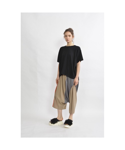 gomme（ゴム）の「エクセルツイル　切替サルエルパンツ（その他パンツ・レディース・ブラック/ベージュ・MEDIUM）」の7枚目の写真