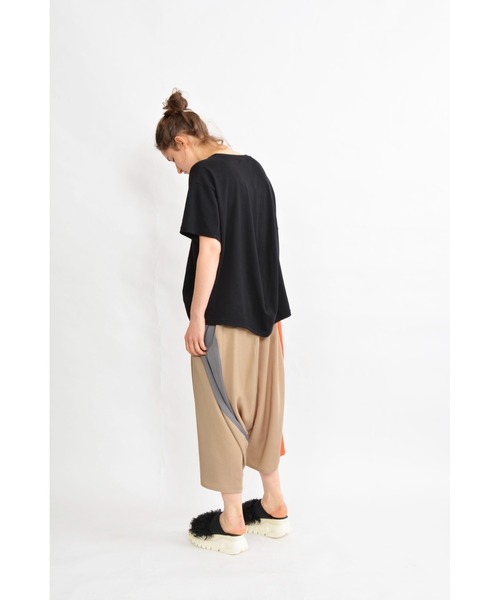 gomme（ゴム）の「エクセルツイル　切替サルエルパンツ（その他パンツ・レディース・ブラック/ベージュ・MEDIUM）」の22枚目の写真