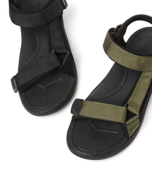 GLOBAL WORK(グローバルワーク)の「ラクエアトレイルサンダル/273243(サンダル・メンズ・ブラック/グリーン・MEDIUM/LARGE)」の4枚目の写真