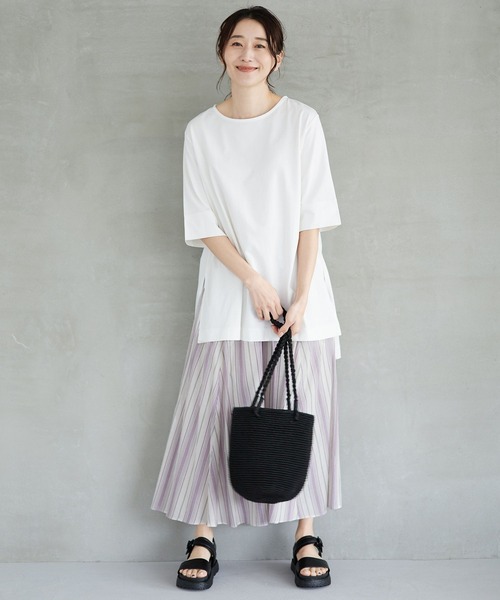 LEPSIM(レプシィム)の「マルチキノウチュニック 262406(Tシャツ/カットソー・レディース・ブラック/オフホワイト/オレンジ/グリーン/グレイッシュベージュ・FREE)」の11枚目の写真