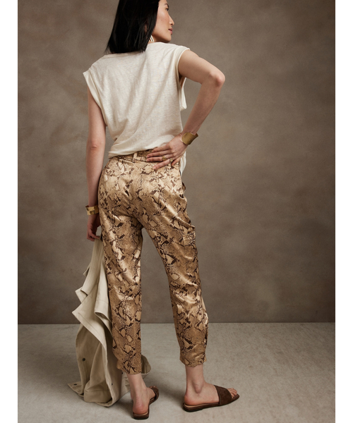 Banana Republic(バナナリパブリック)の「シルク カーゴパンツ(カーゴパンツ・レディース・ベージュ系その他/カーキ・2/00/0/4/6)」の4枚目の写真