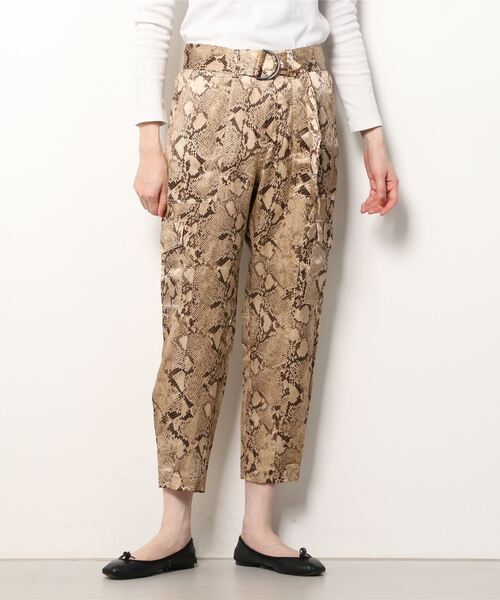 Banana Republic(バナナリパブリック)の「シルク カーゴパンツ(カーゴパンツ・レディース・ベージュ系その他/カーキ・2/00/0/4/6)」の7枚目の写真