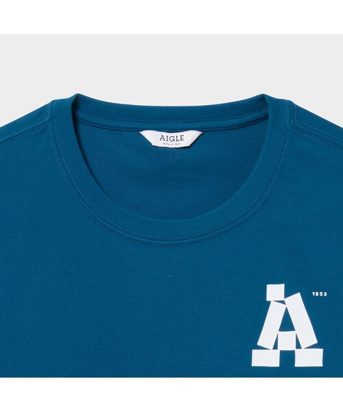 AIGLE(エーグル)の「吸水速乾 グラフィック 半袖Tシャツ(BIG A)(Tシャツ/カットソー・メンズ・アイボリー/ダークブルー・LL/S/M/L)」の8枚目の写真