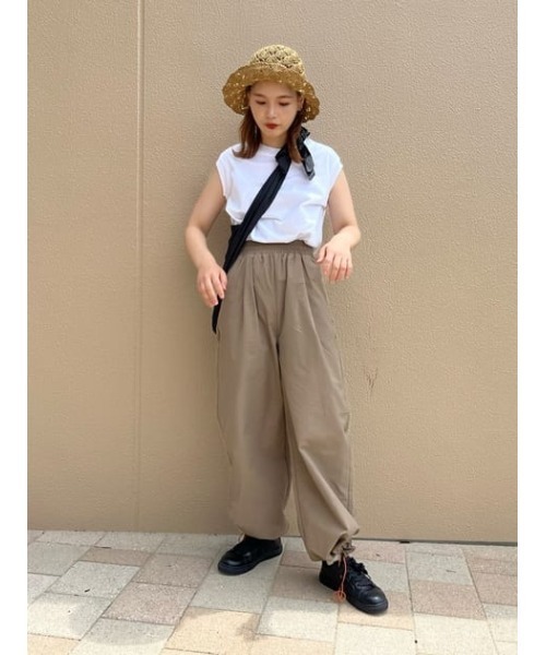 RODEO CROWNS WIDE BOWL（ロデオクラウンズワイドボウル）の「フレンチスリーブTシャツ（Tシャツ/カットソー・レディース・グリーン/ブラウン/ブラック/ホワイト・FREE）」の18枚目の写真