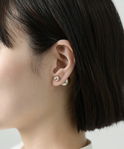 Fun & Daily(ファンアンドデイリー)の「F&D : パールバックキャッチピアス(ピアス(両耳用)・レディース・レッド/ホワイト/グリーン/ブラック/パープル/ブルー/ピンク/ベージュ・FREE)」の16枚目の写真