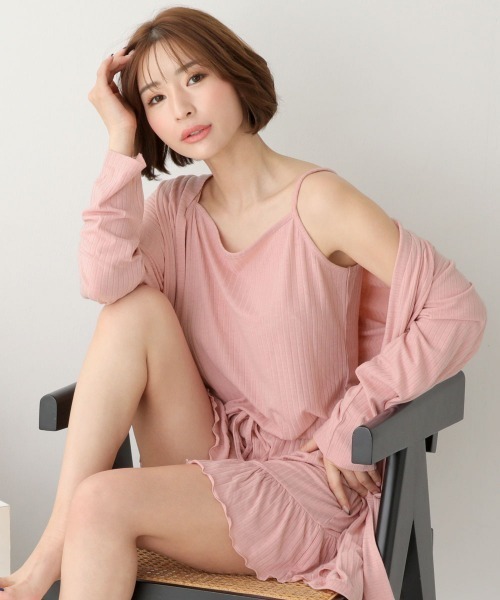 aimerfeel（エメフィール）の「【WEB限定】リブフリル ショートパンツ 3点セット（ルームウェア/パジャマ・レディース・プラム/チャコールグレー/ピンクベージュ/杢グレー/ピンク/ライトグリーン/サーモンピンク/グレイッシュブルー/パープル/オフホワイト/モカ・MEDIUM/LARGE）」の9枚目の写真