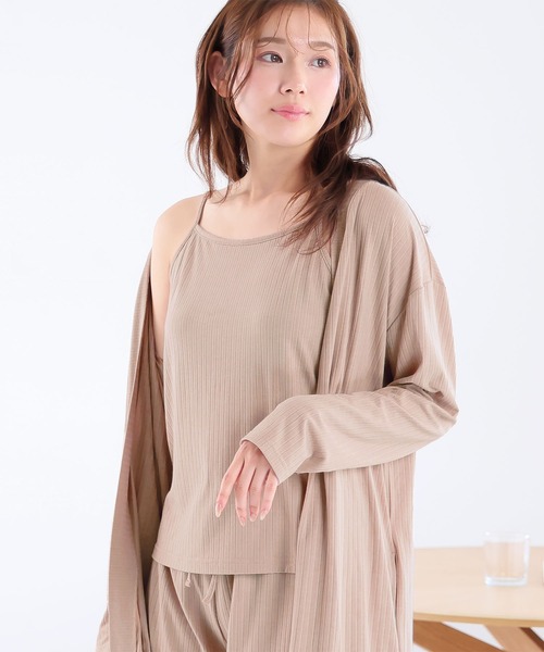 aimerfeel（エメフィール）の「【WEB限定】リブフリル ショートパンツ 3点セット（ルームウェア/パジャマ・レディース・プラム/チャコールグレー/ピンクベージュ/杢グレー/ピンク/ライトグリーン/サーモンピンク/グレイッシュブルー/パープル/オフホワイト/モカ・MEDIUM/LARGE）」の20枚目の写真