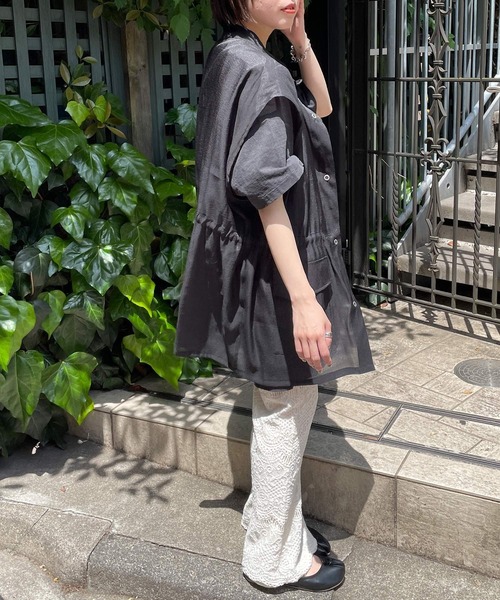 byYOUANCE(バイユアンス)の「シアーミリタリーベスト(ベスト・レディース・ホワイト/ブラック・FREE)」の8枚目の写真