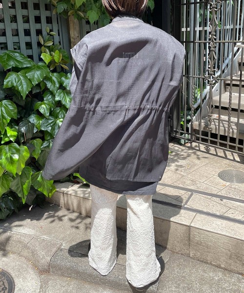 byYOUANCE(バイユアンス)の「シアーミリタリーベスト(ベスト・レディース・ホワイト/ブラック・FREE)」の6枚目の写真