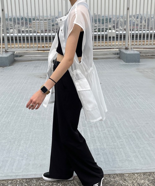 byYOUANCE(バイユアンス)の「シアーミリタリーベスト(ベスト・レディース・ホワイト/ブラック・FREE)」の18枚目の写真