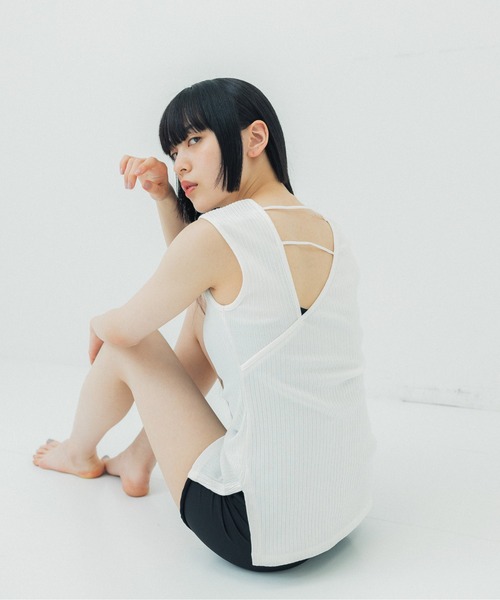 UNITED TOKYO（ユナイテッドトウキョウ）の「beautility　バックデザインタンク（Tシャツ/カットソー・レディース・インディゴブルー/ブラック/オフホワイト・FREE）」の8枚目の写真